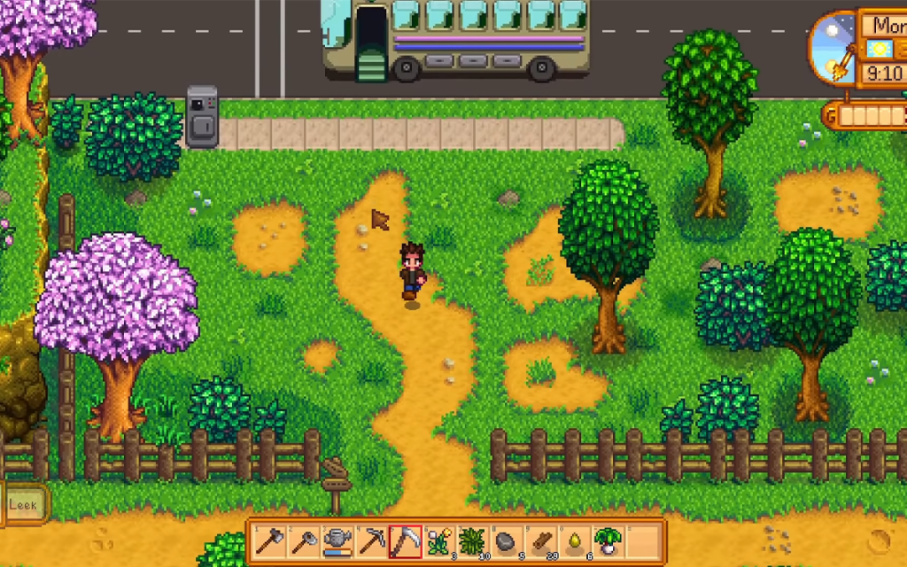 Imagem do jogo Stardew Valley com o personagem andando por uma trilha em meio às árvores sendo esse um dos jogos indies mais vendidos.